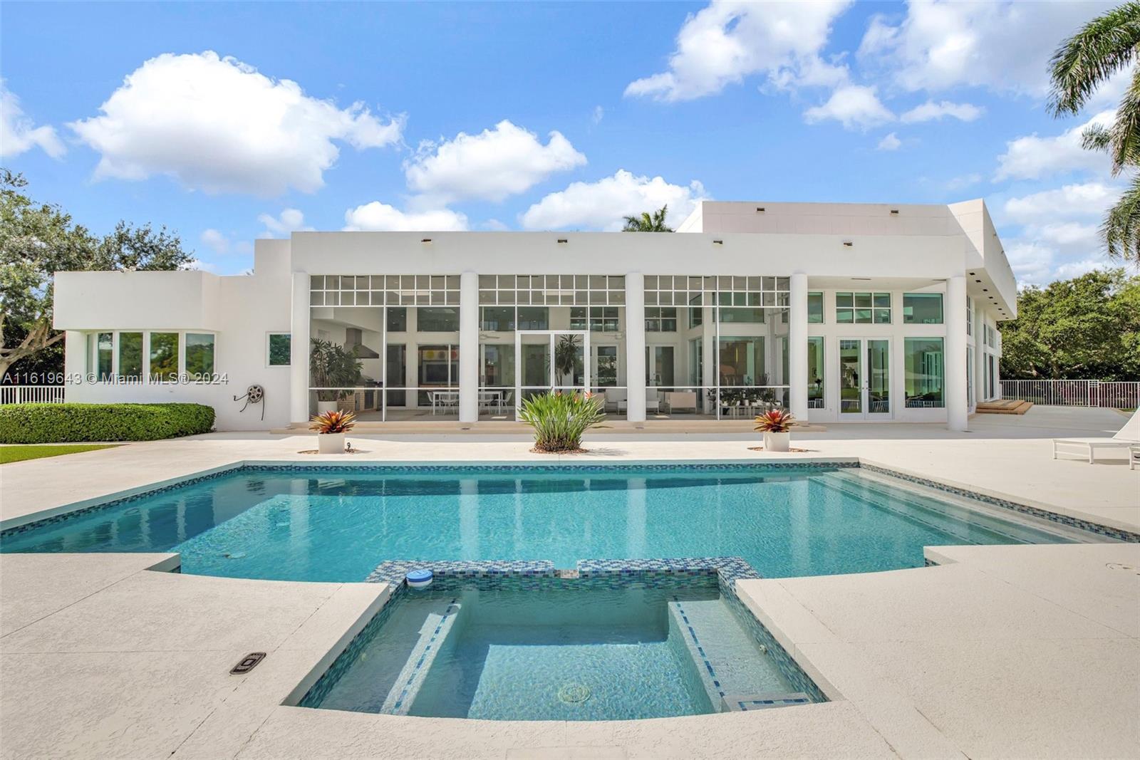 WINDMILL RANCH ESTATES - Residential