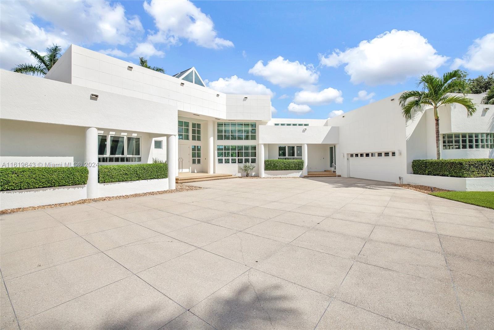WINDMILL RANCH ESTATES - Residential