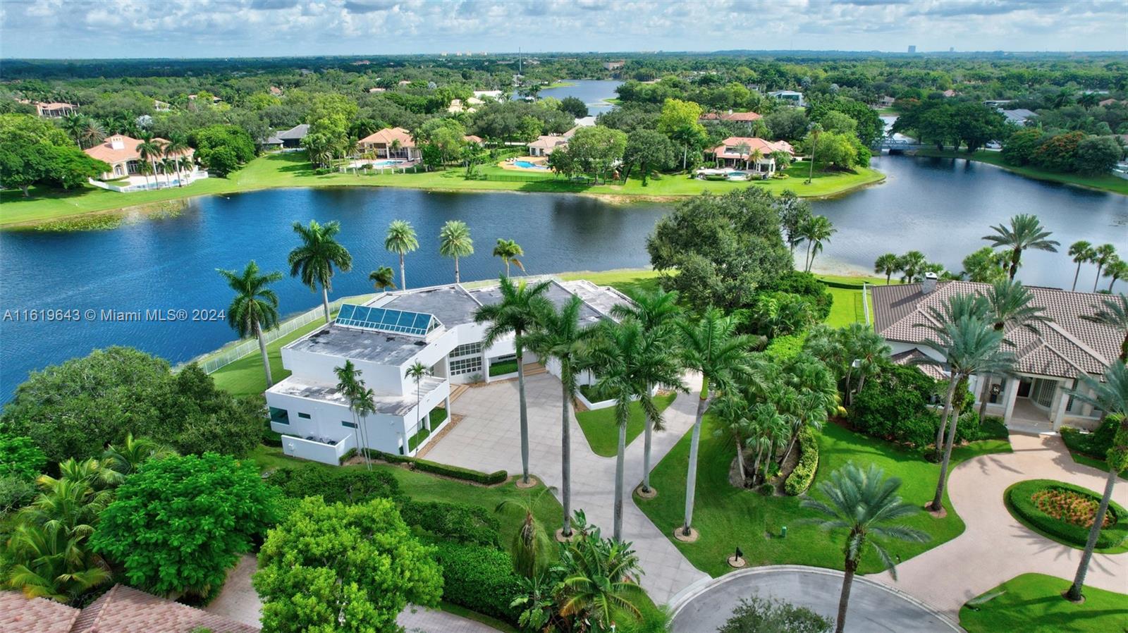 WINDMILL RANCH ESTATES - Residential