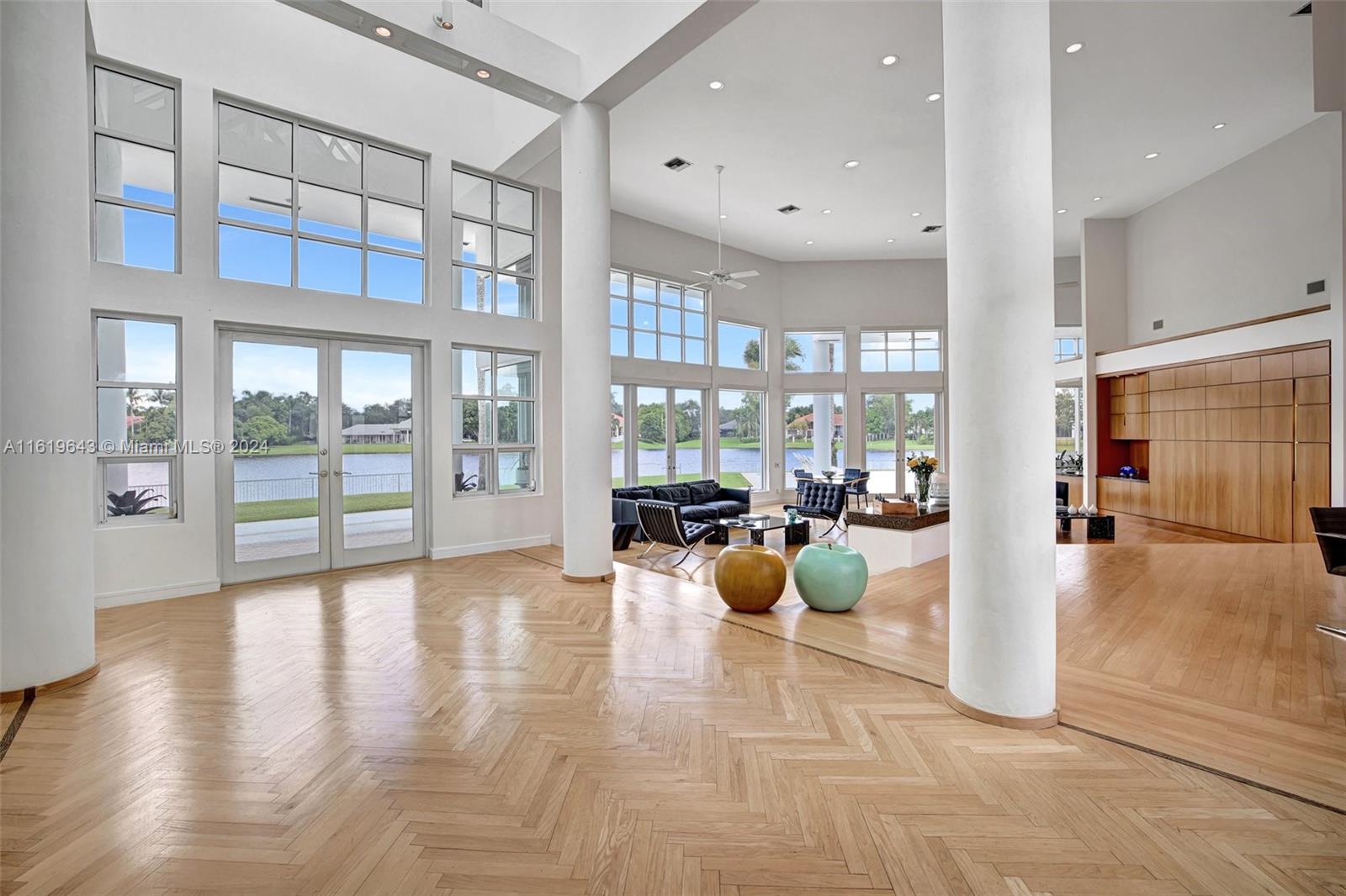 WINDMILL RANCH ESTATES - Residential