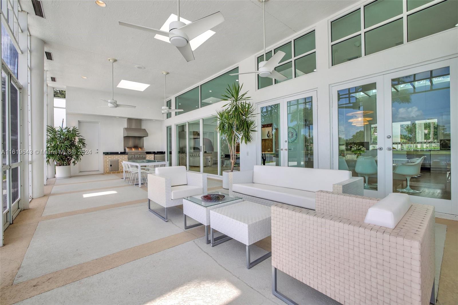 WINDMILL RANCH ESTATES - Residential