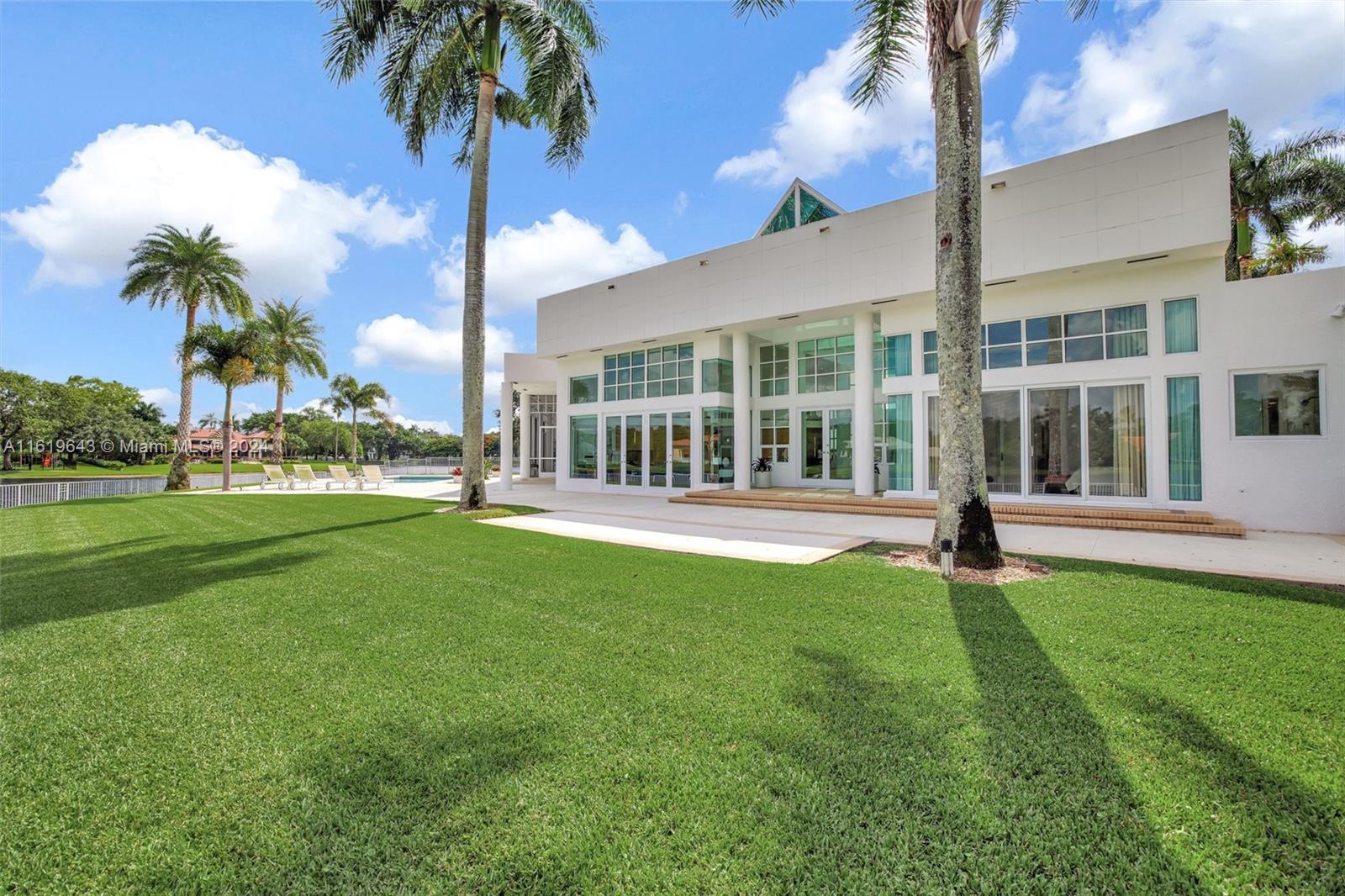 WINDMILL RANCH ESTATES - Residential