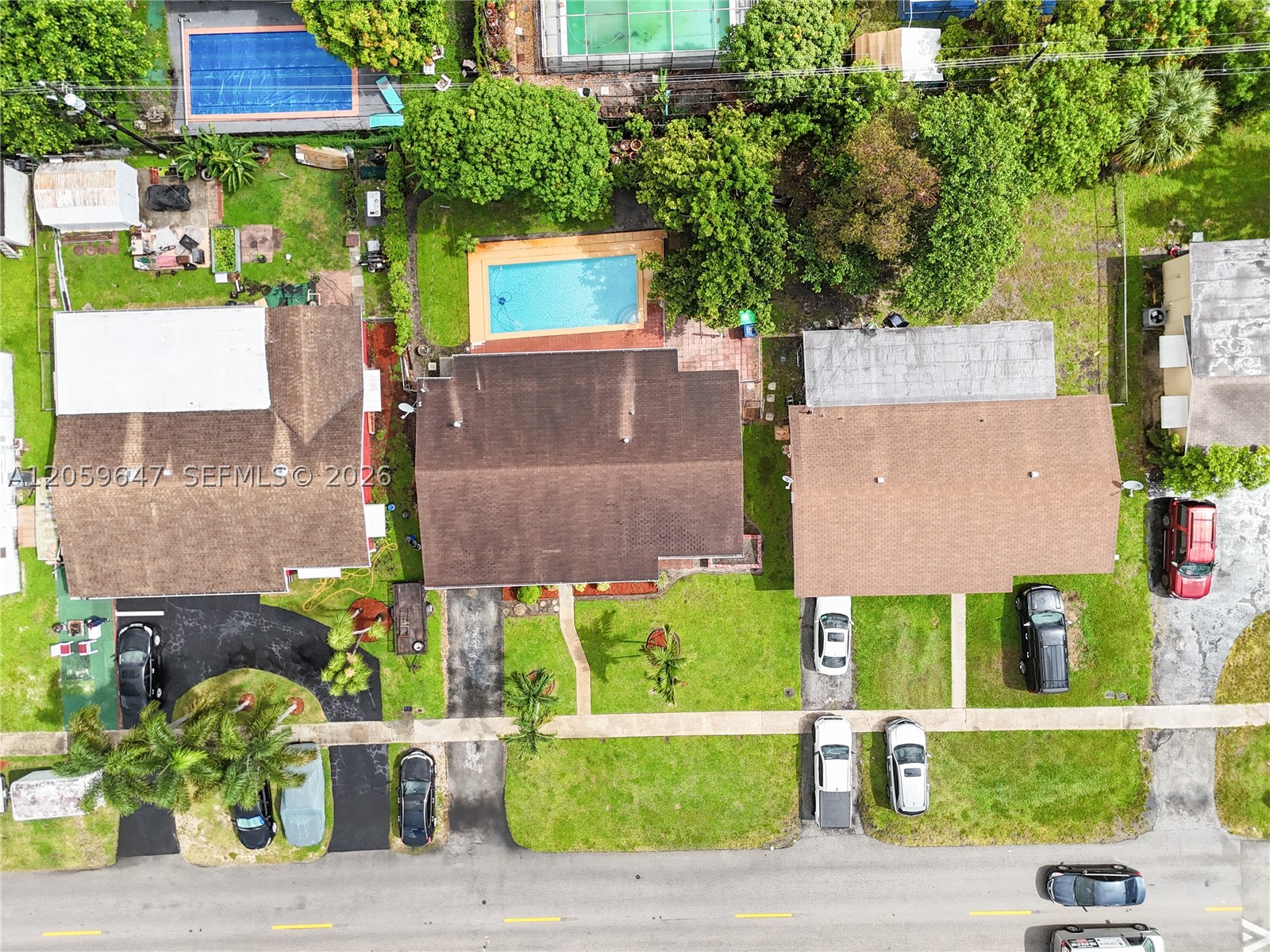 SUNRISE GOLF VILLAGE SEC - Residential