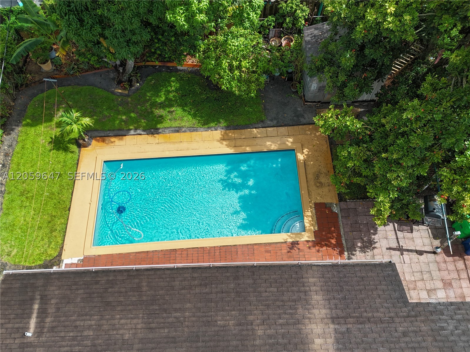 SUNRISE GOLF VILLAGE SEC - Residential