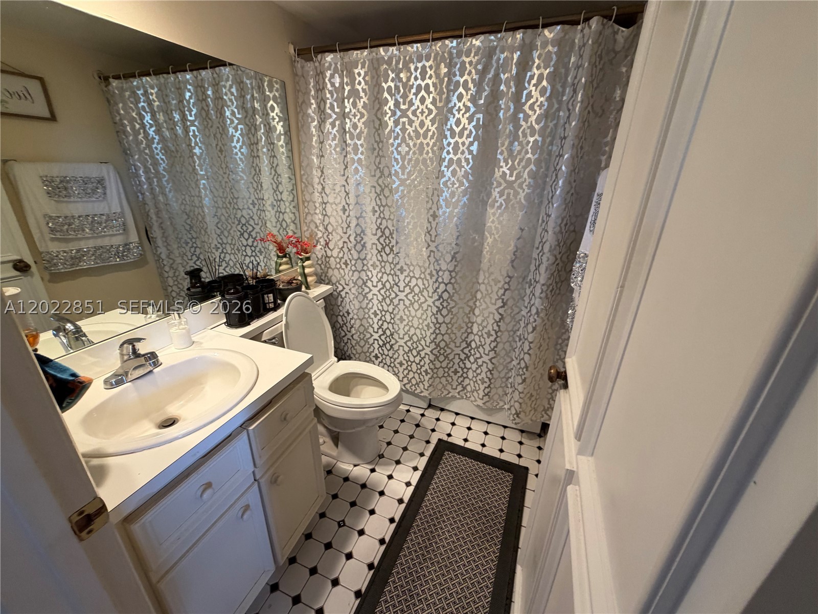 SPRINGDALE HOMES - Residential