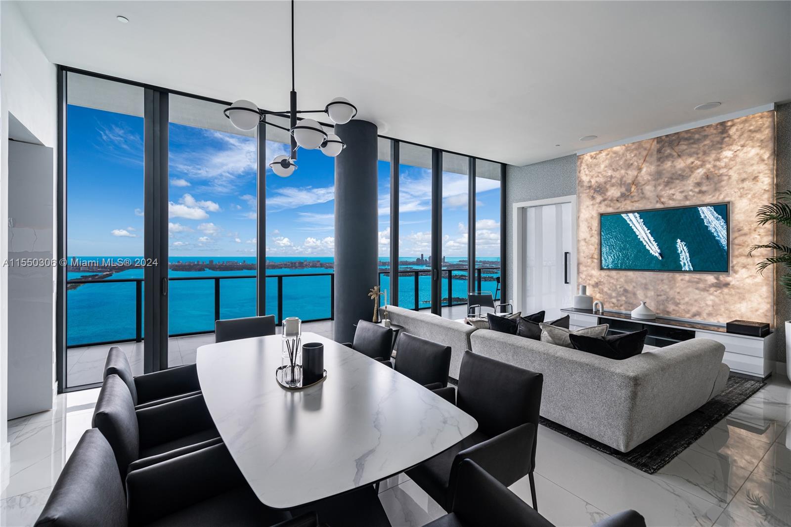 GRAN PARAISO CONDO - Residential