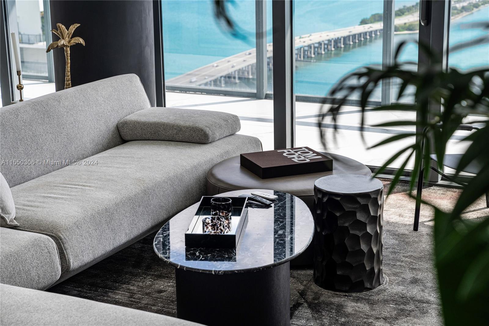 GRAN PARAISO CONDO - Residential