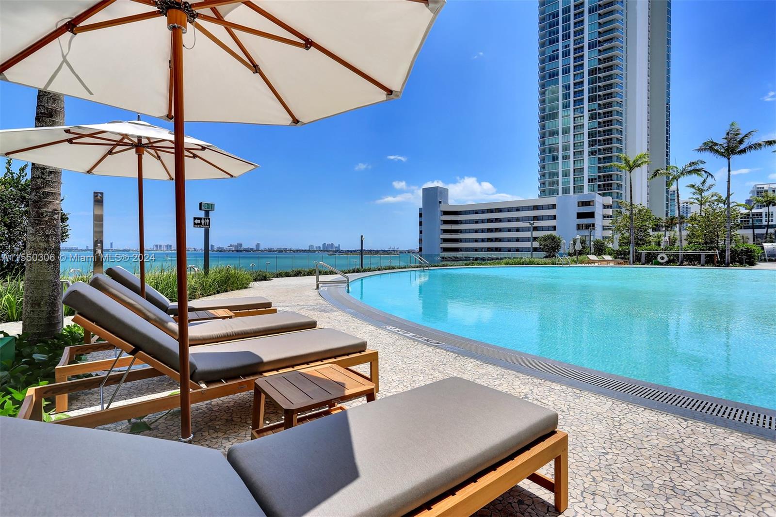 GRAN PARAISO CONDO - Residential