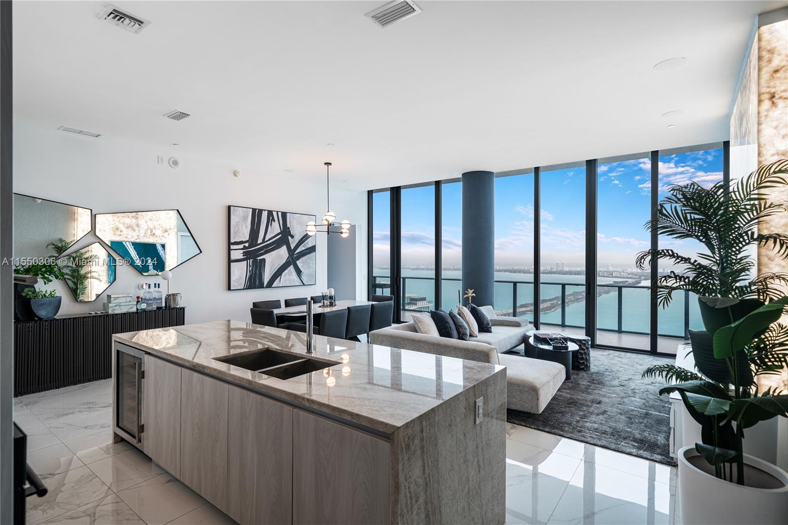 GRAN PARAISO CONDO - Residential