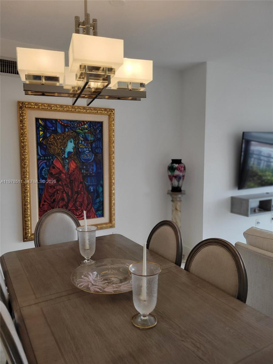 PUERTA DE PALMAS CONDO - Residential