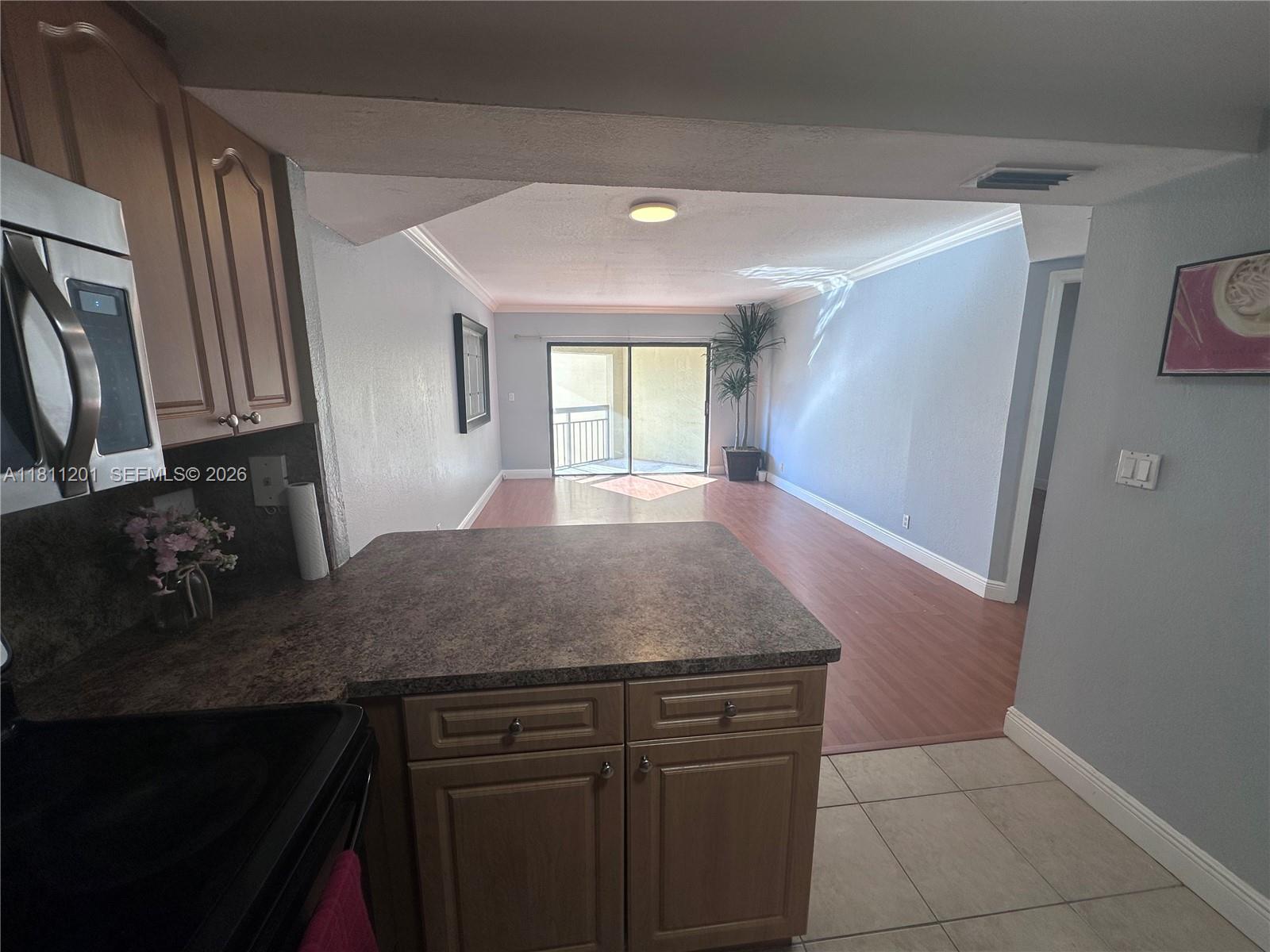 LAS VISTAS AT DORAL CONDO - Residential