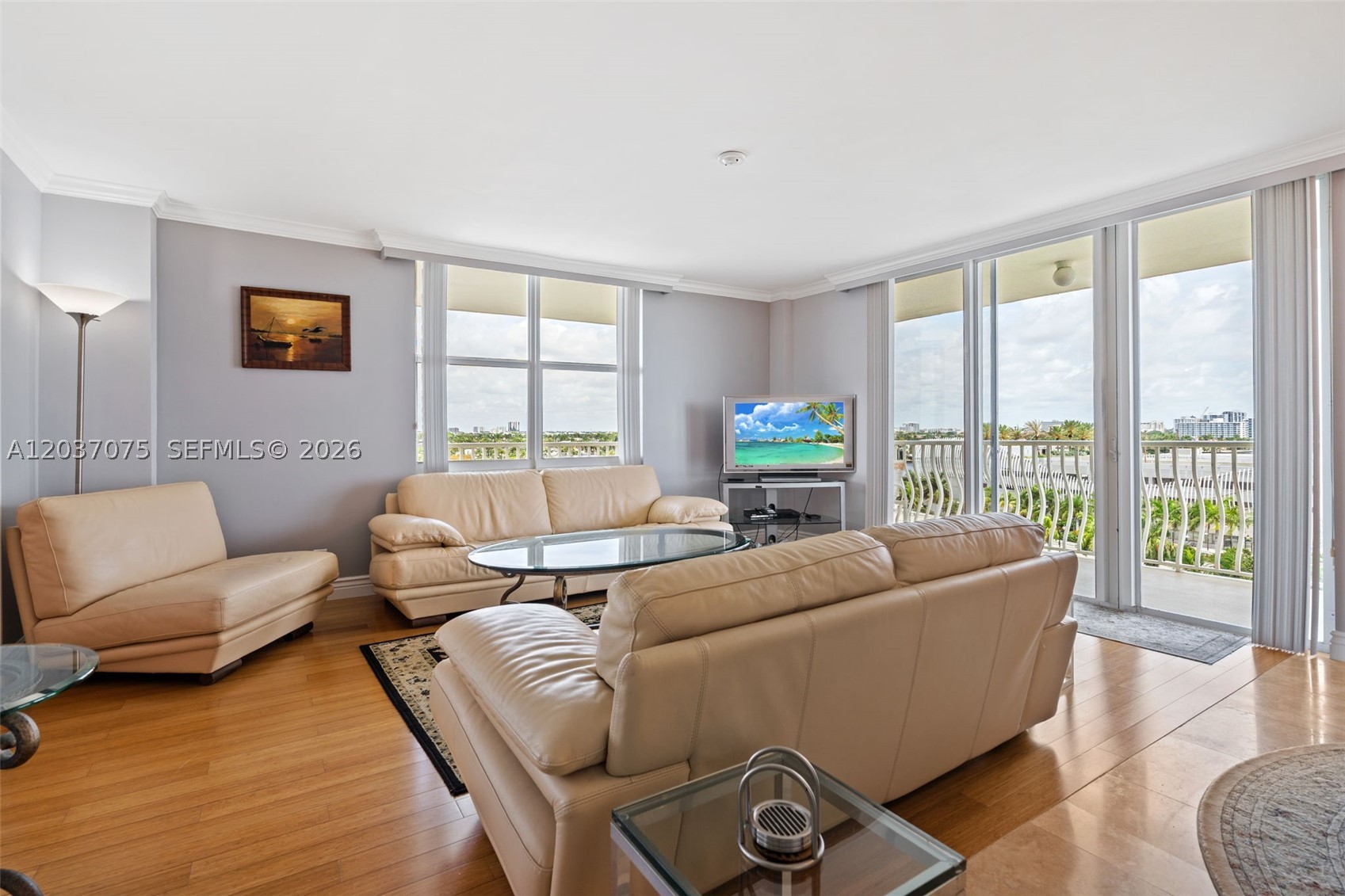 VENETIAN CONDO - Residential Lease