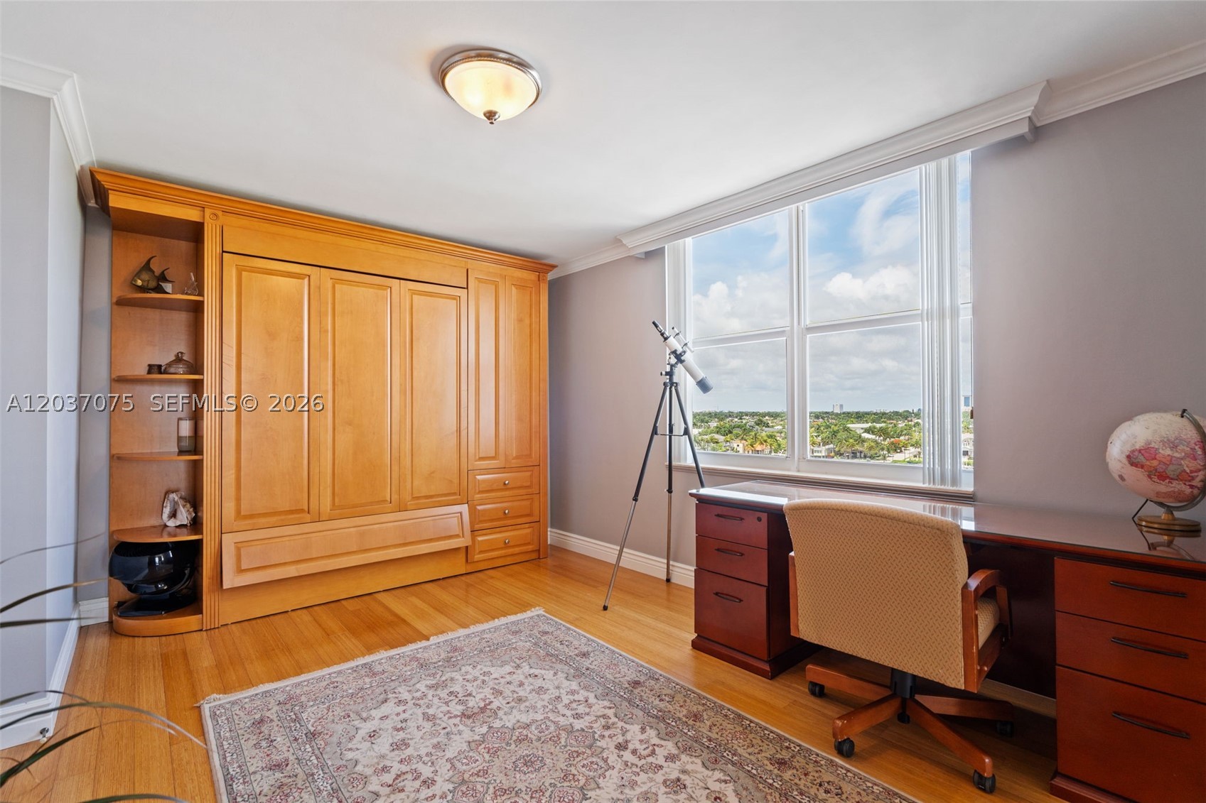 VENETIAN CONDO - Residential Lease