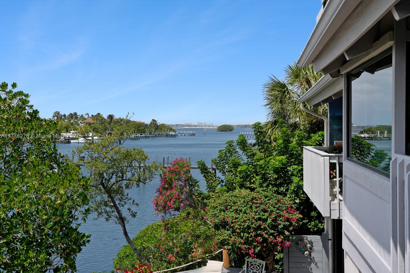 Sausalito Townhouses - Residential