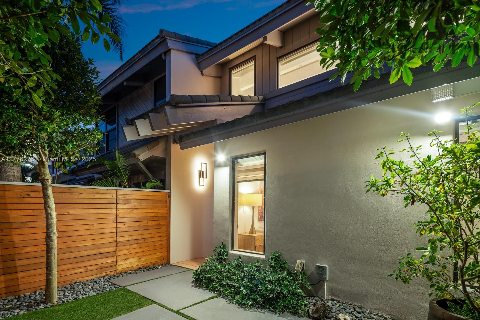 Sausalito Townhouses - Residential