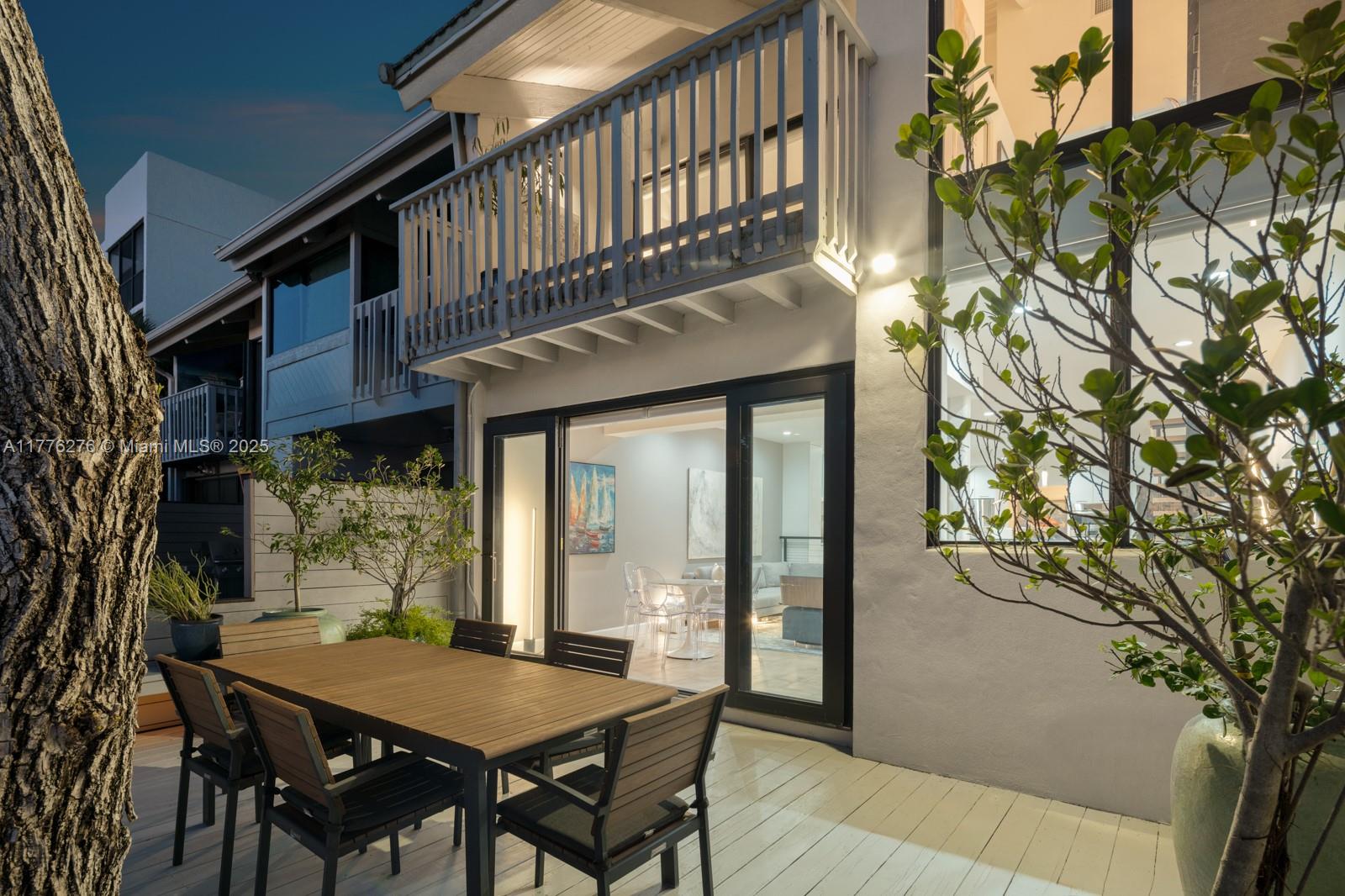 Sausalito Townhouses - Residential