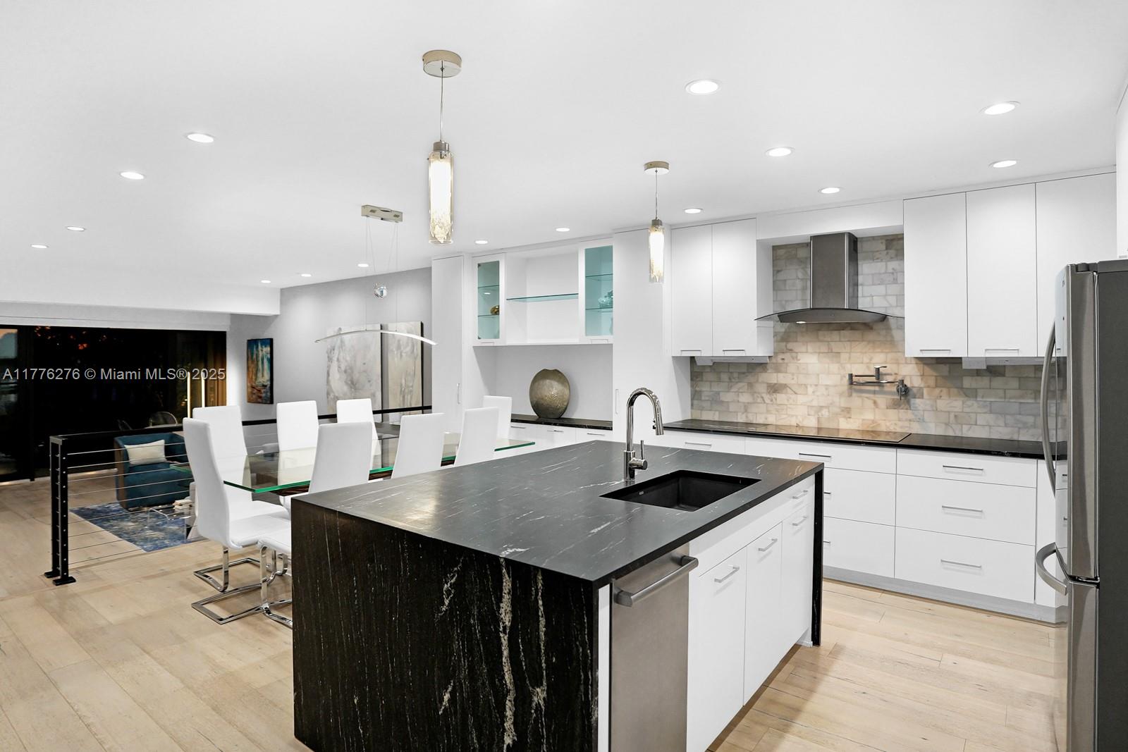 Sausalito Townhouses - Residential