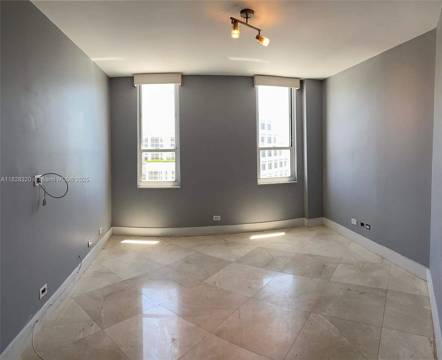 COURVOISIER COURTS CONDO - Residential Lease