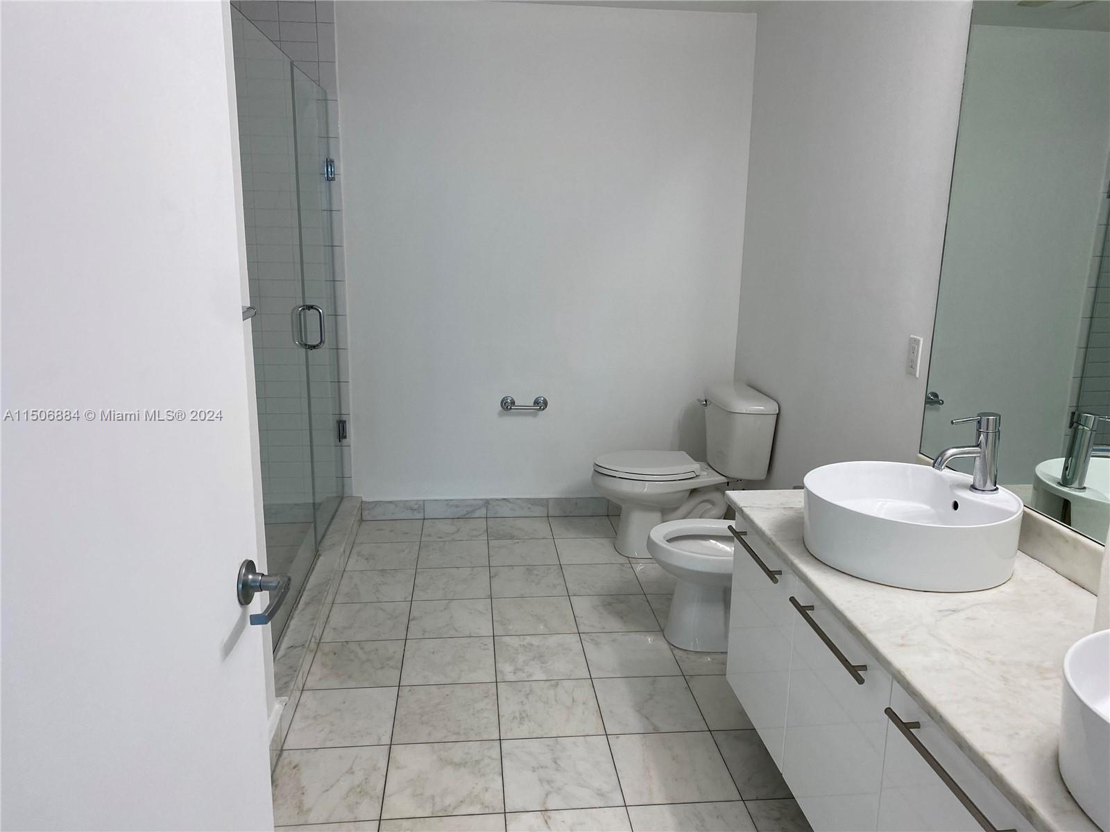 MARINABLUE CONDO - Residential Lease