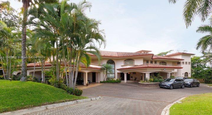 Casas enSan Rafael Escazu - Residential