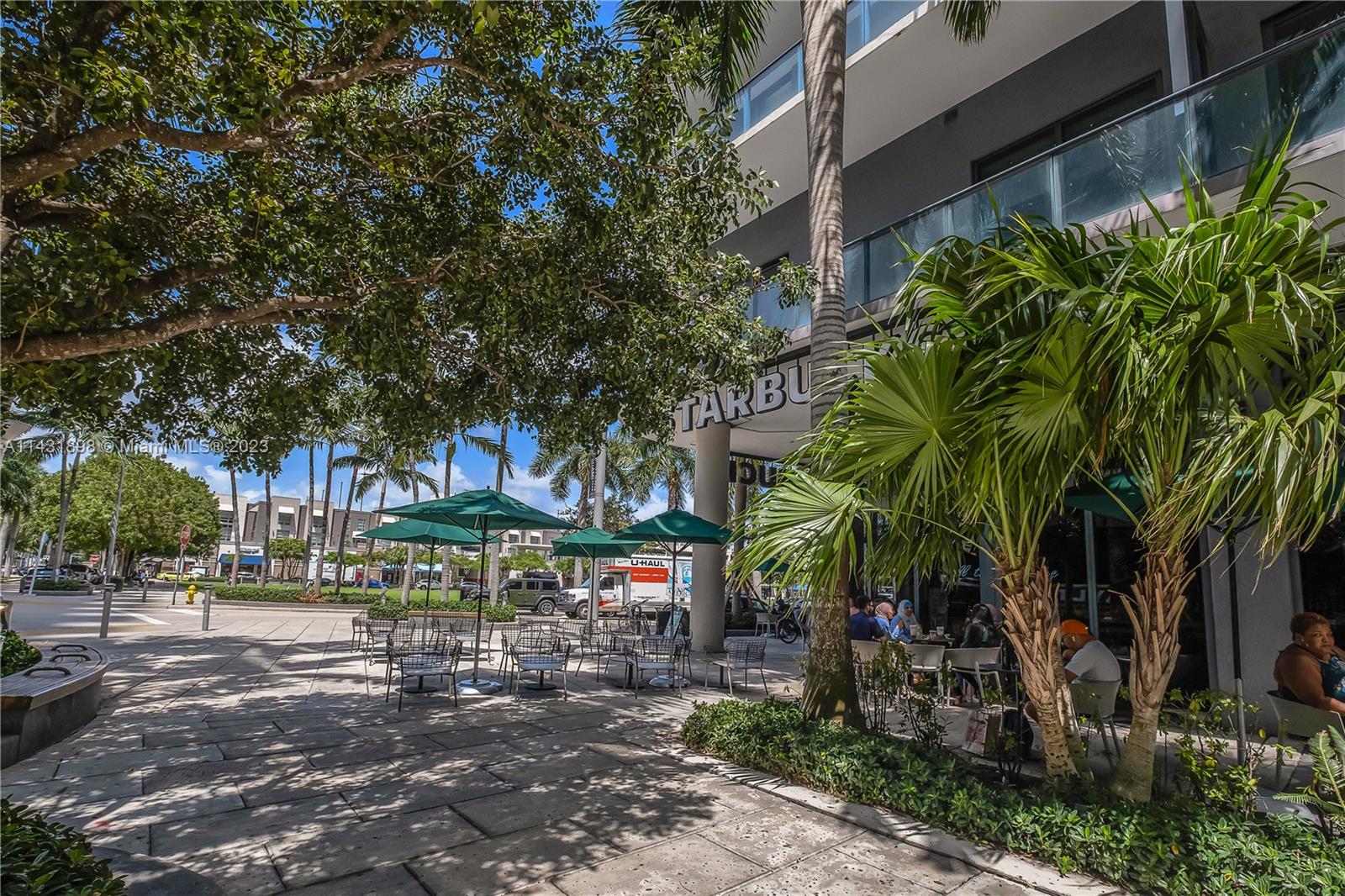 3401 MIDTOWN CONDO - Residential Lease