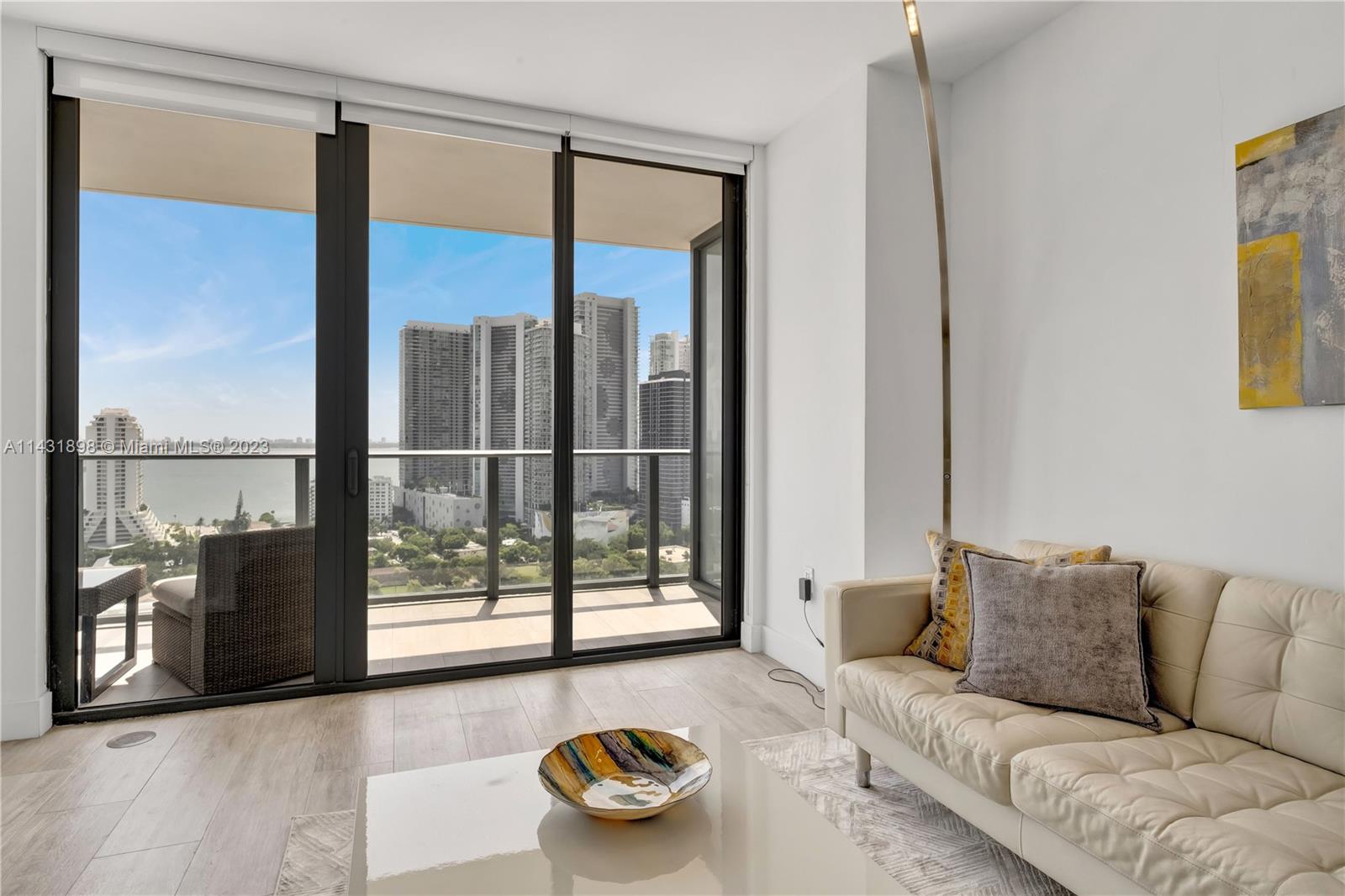 3401 MIDTOWN CONDO - Residential Lease