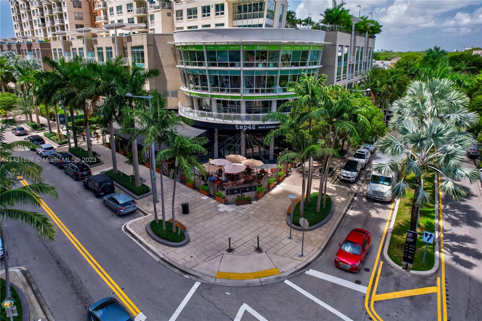 3401 MIDTOWN CONDO - Residential Lease