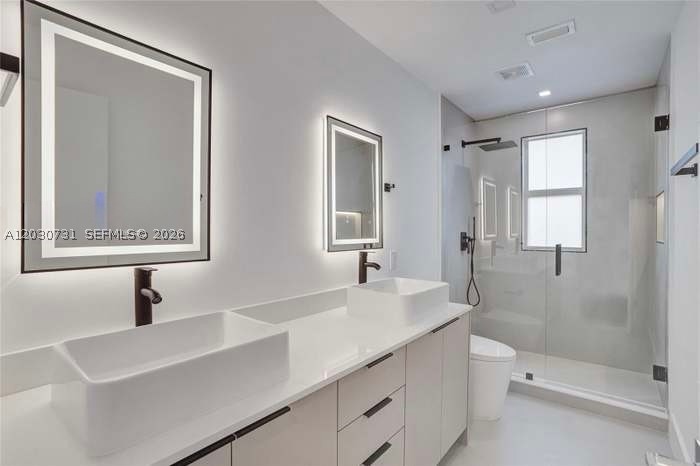 SECTOR 4 NORTH - Residential Lease