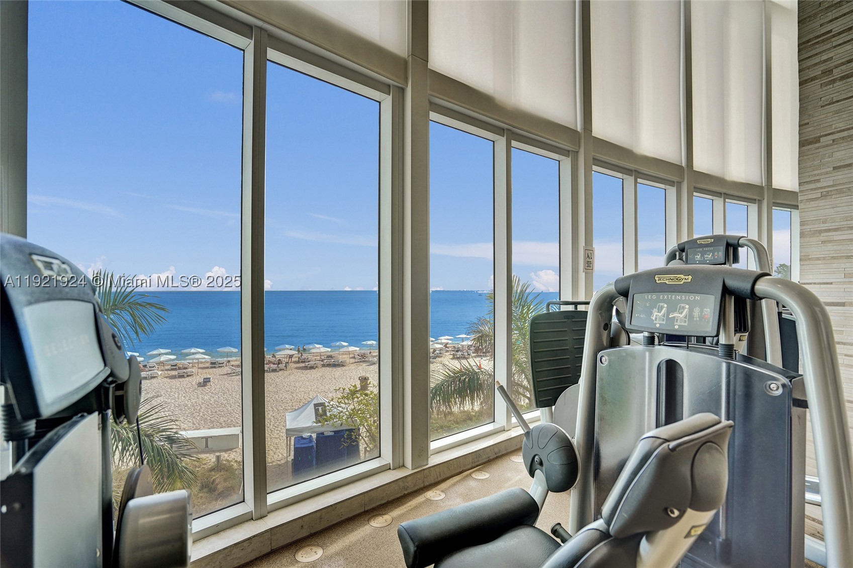 TDR TOWER III CONDO - Residential