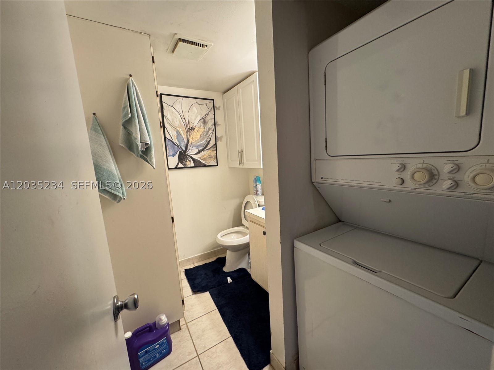 INVERWOOD CONDO - Residential