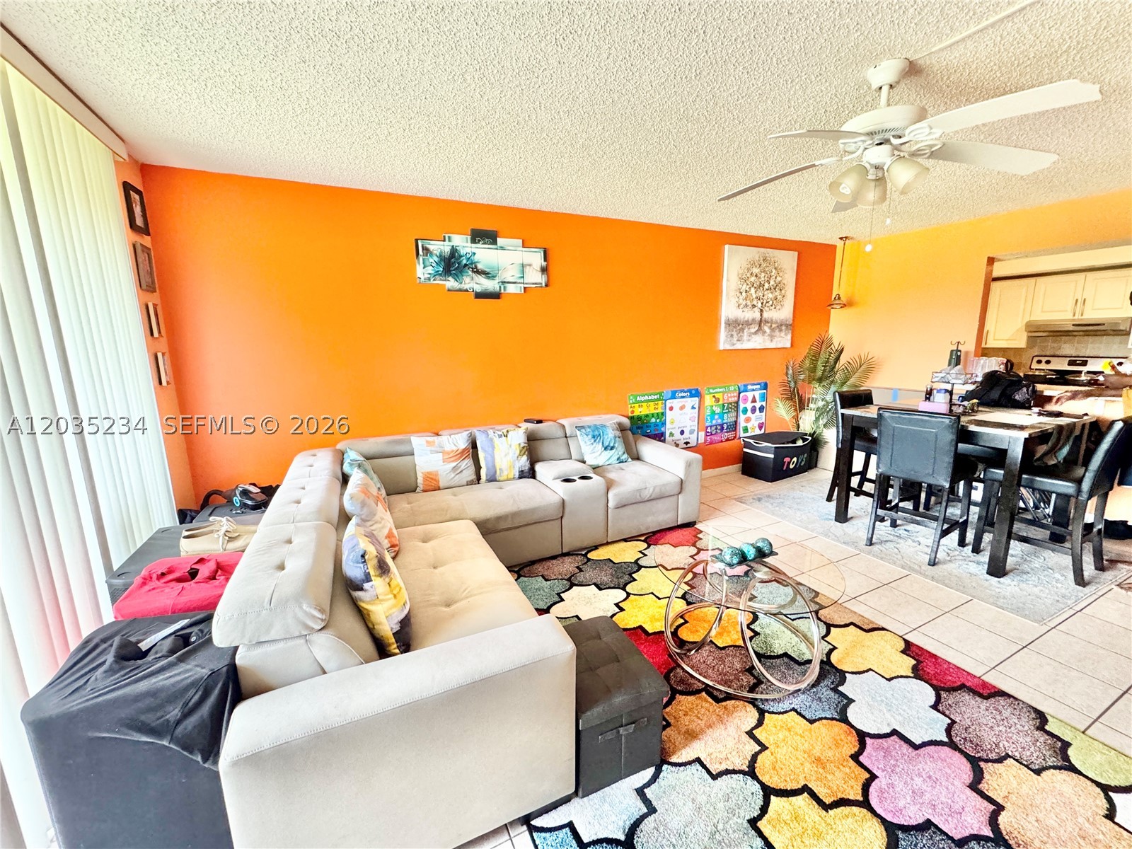 Bright and airy 1BR/1BA condo in an all-ages, gated Inverrary community—a relaxing retreat with convenient access to shopping, dining, and major routes. Features in-unit washer & dryer and a comfortable layout ideal for easy Florida living.

Purchase requirements (per Association): minimum $50K gross income ($70K for married couples), 700+ credit score, 20% down payment, and escrow of 3/4 of association fees (or 9 months).