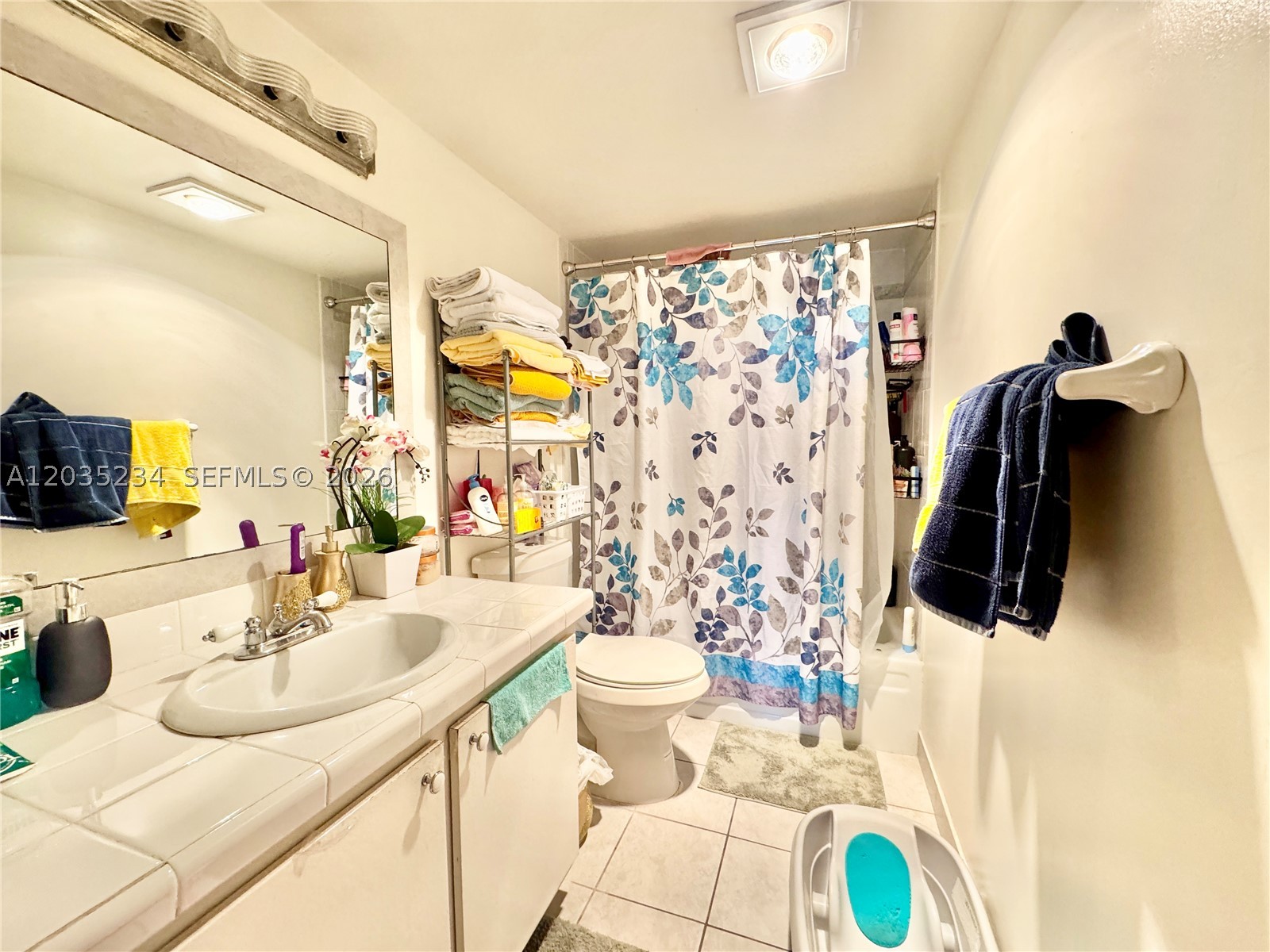 INVERWOOD CONDO - Residential
