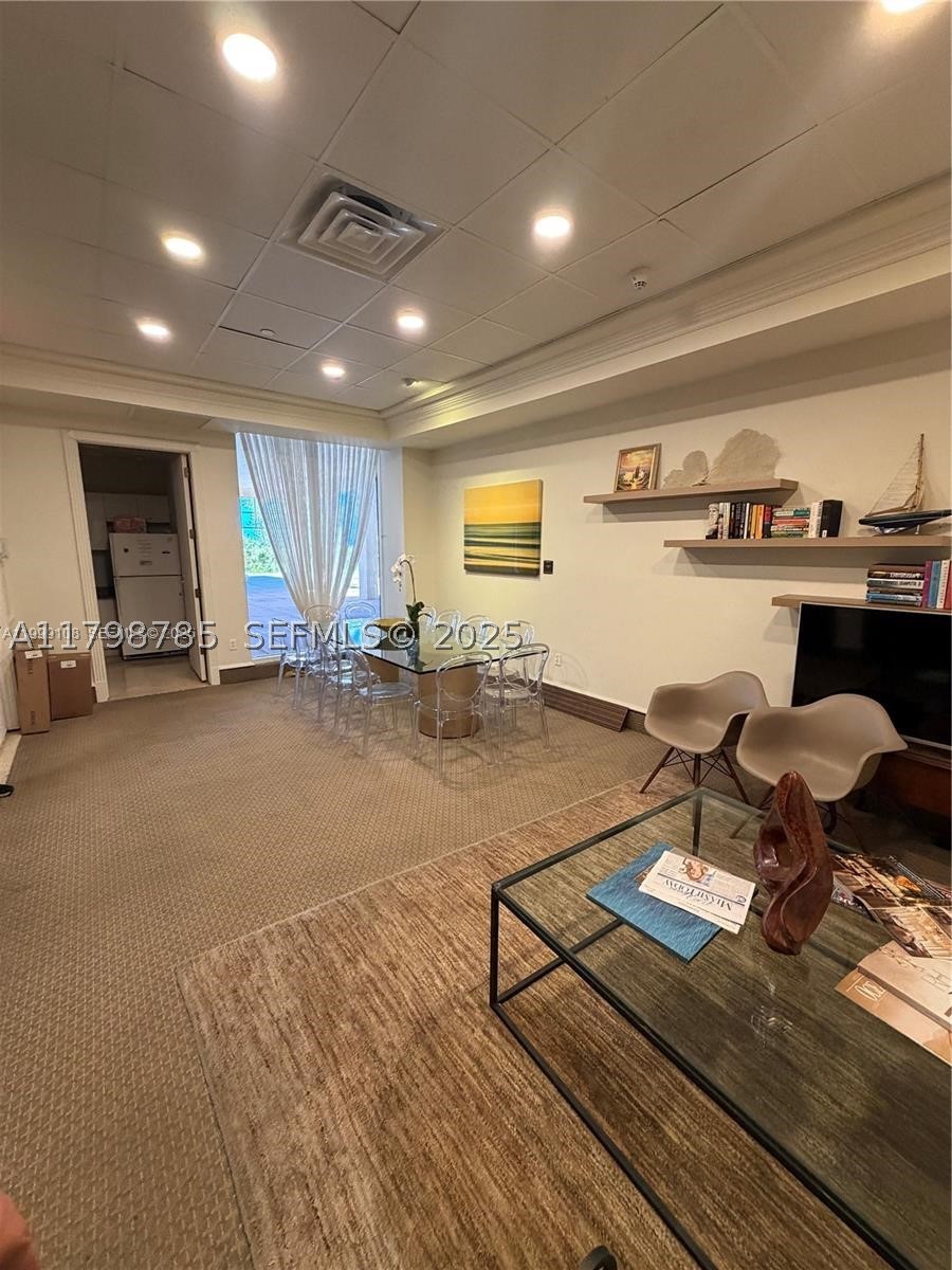 ST TROPEZ OCEAN CONDO - Residential