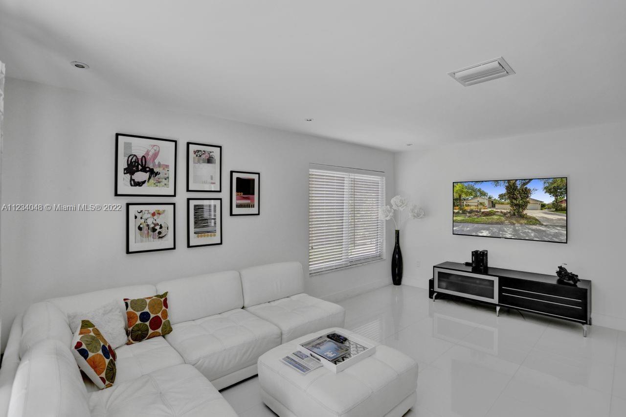 MARLA ESTATES - Residential