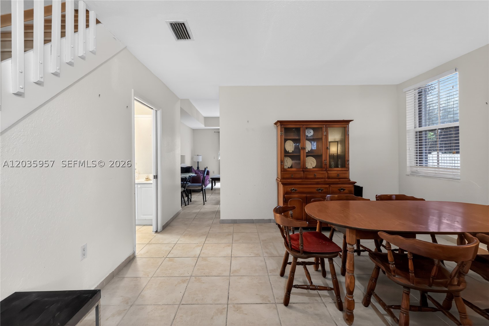 HAWKSNEST 1ST ADDN - Residential