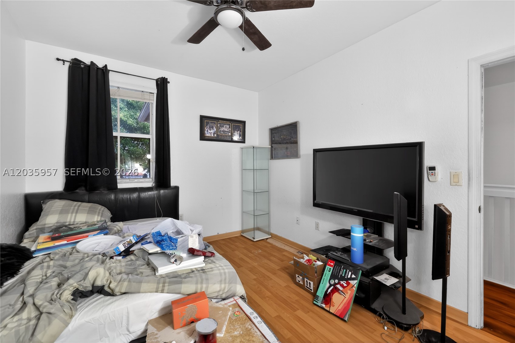 HAWKSNEST 1ST ADDN - Residential