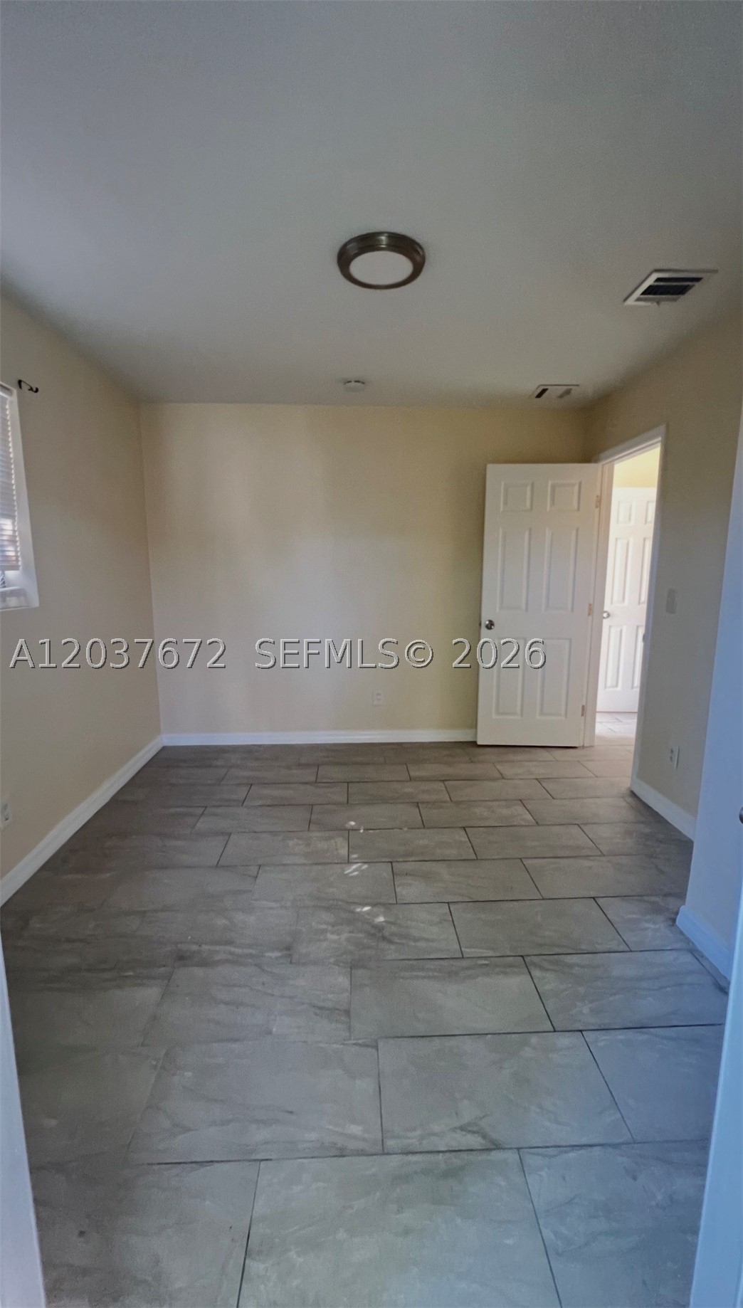 COLLEGE TRACT 2ND ADD - Residential Lease