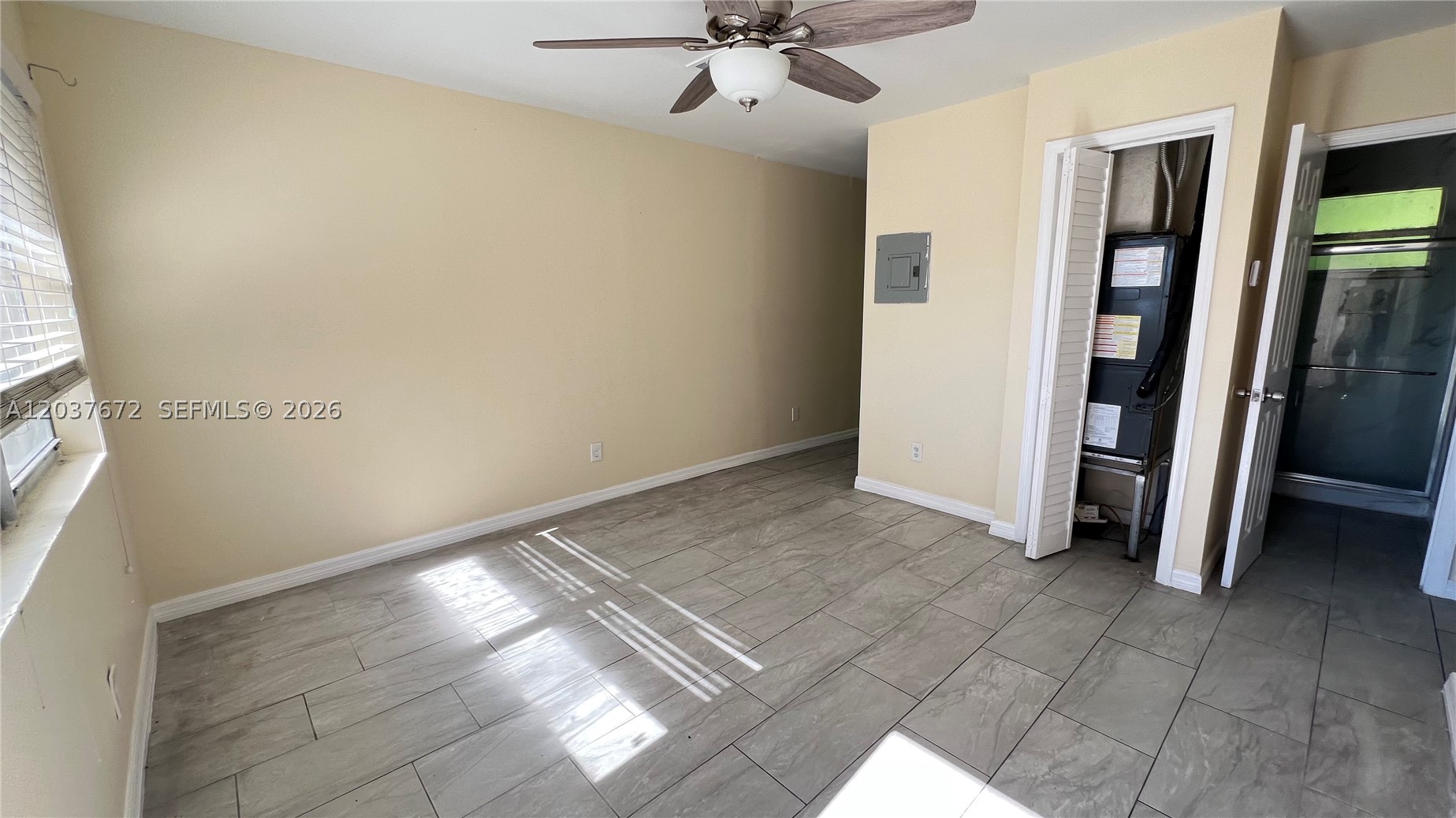 COLLEGE TRACT 2ND ADD - Residential Lease