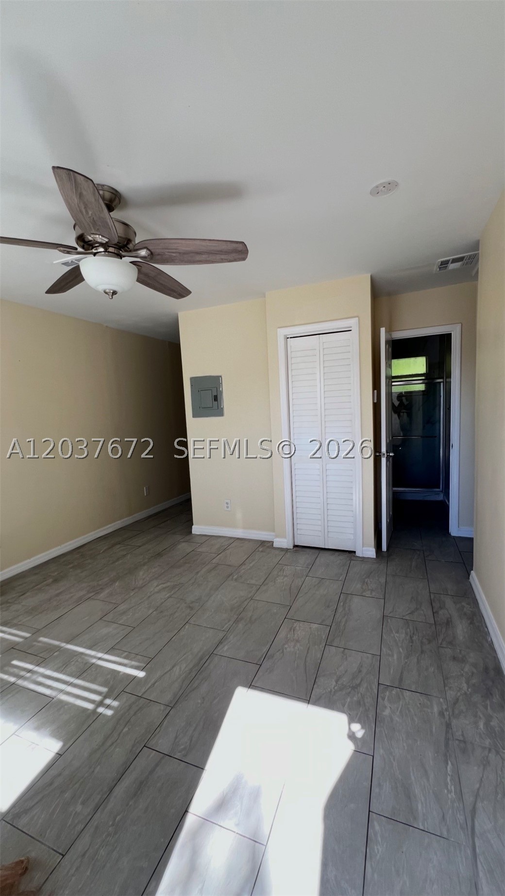 COLLEGE TRACT 2ND ADD - Residential Lease
