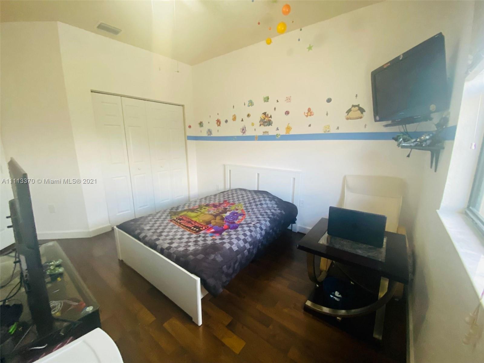 SILVER PALM WEST - Residential