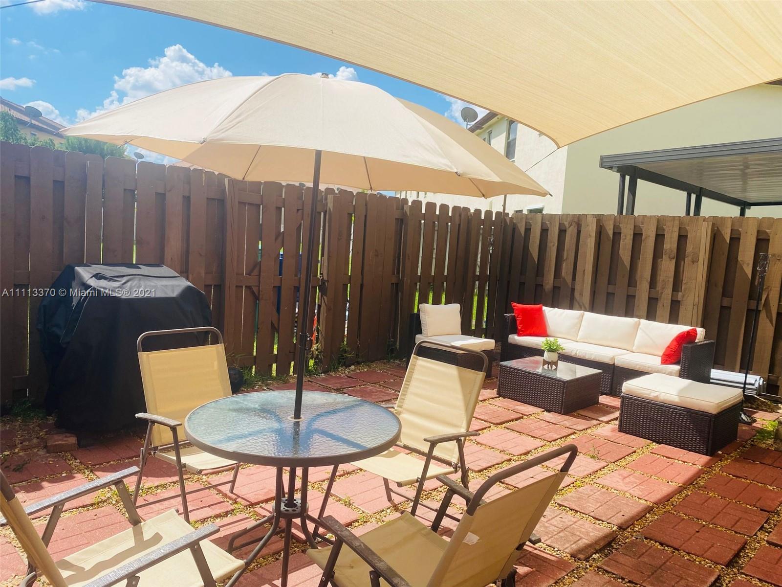 SILVER PALM WEST - Residential