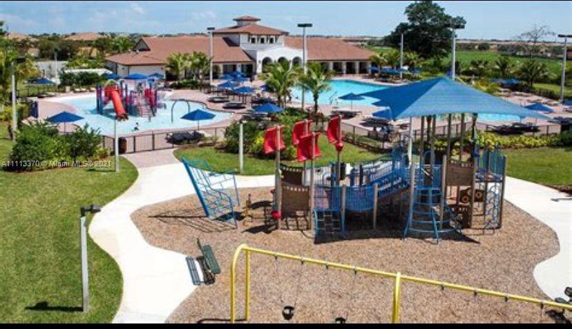 SILVER PALM WEST - Residential