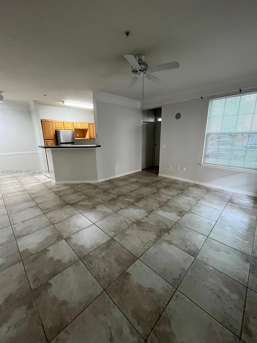 HAMPTONS/METROWEST - Residential