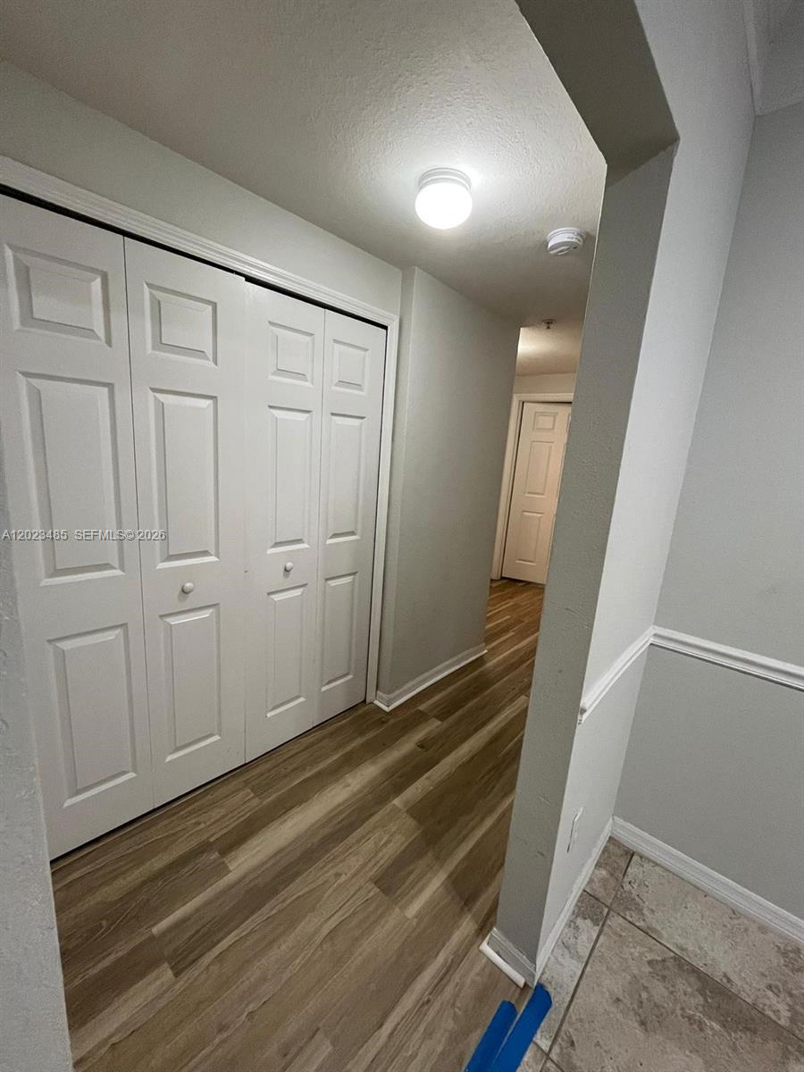HAMPTONS/METROWEST - Residential