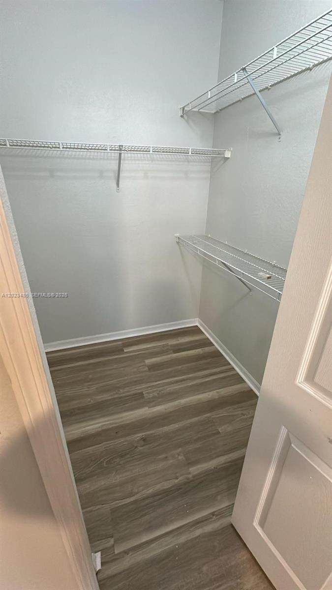 HAMPTONS/METROWEST - Residential