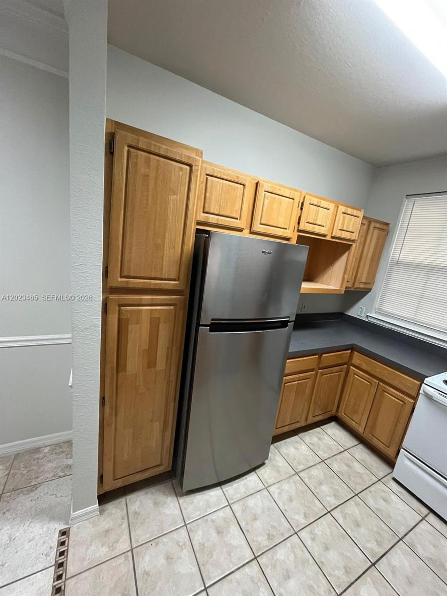 HAMPTONS/METROWEST - Residential