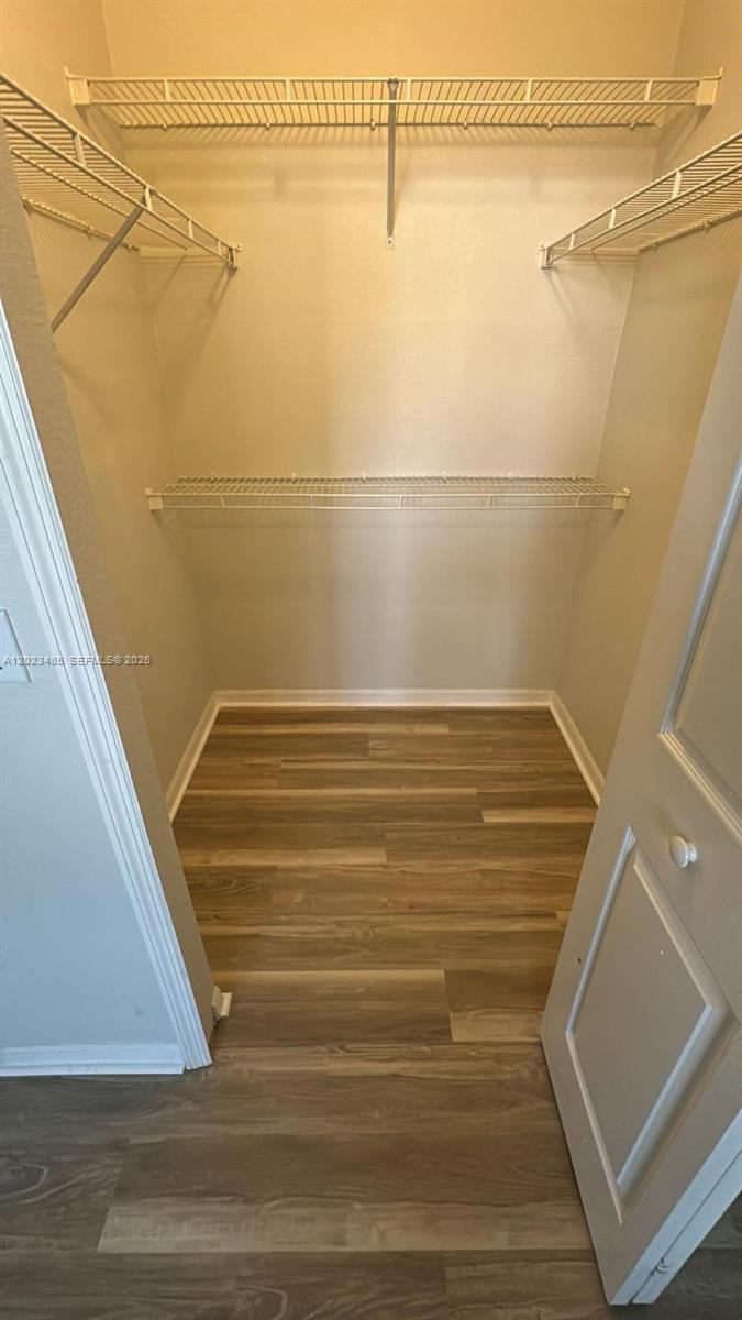 HAMPTONS/METROWEST - Residential