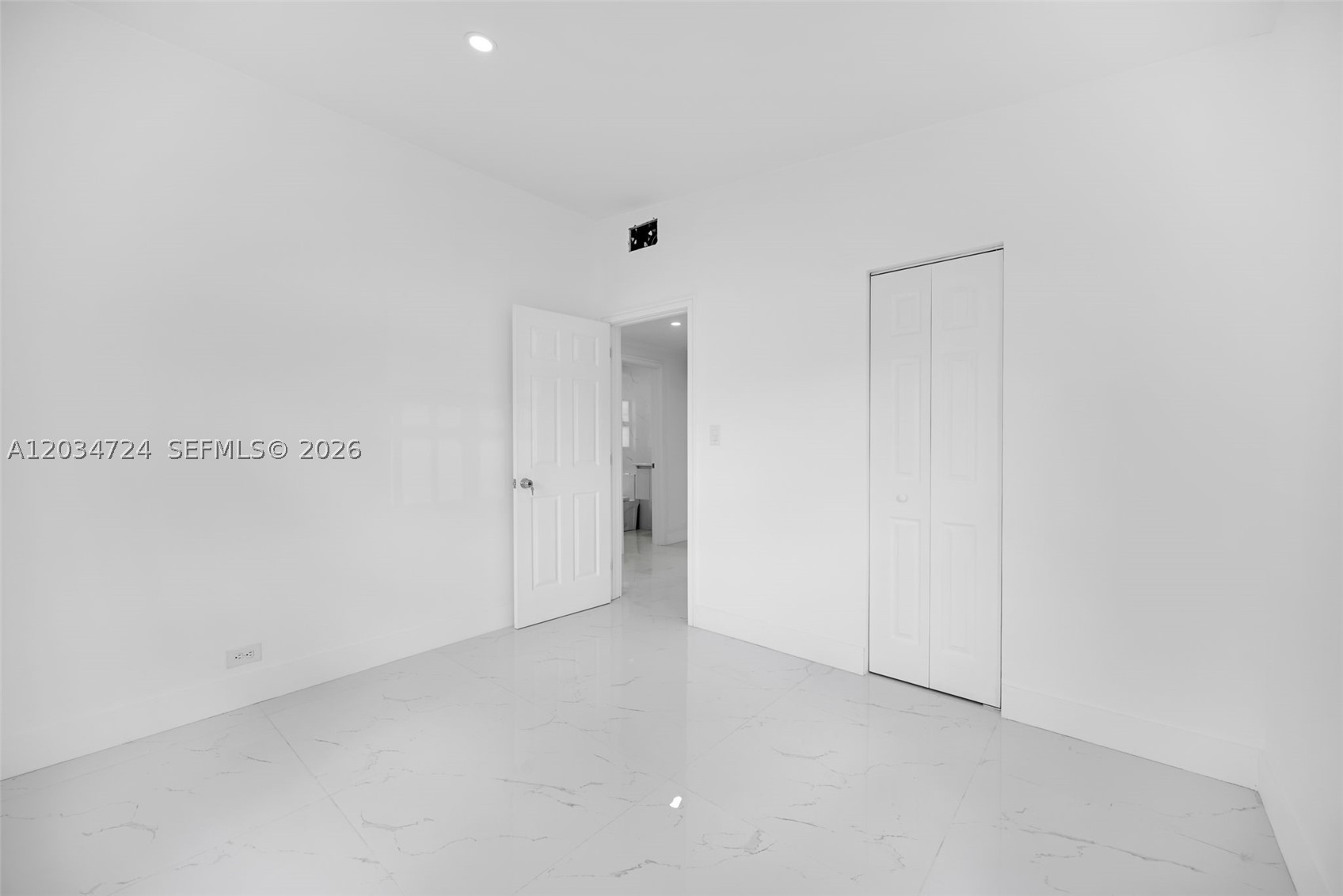 BUNCHE PARK - Residential