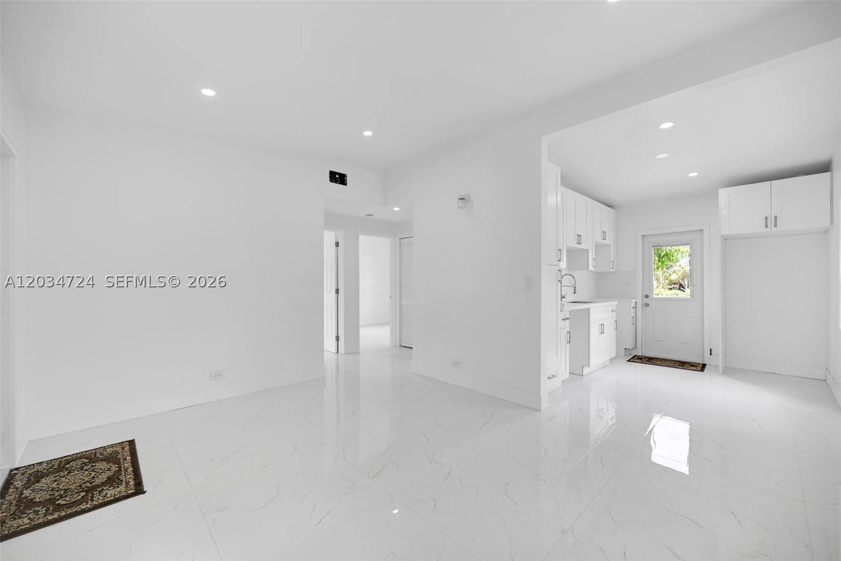 BUNCHE PARK - Residential