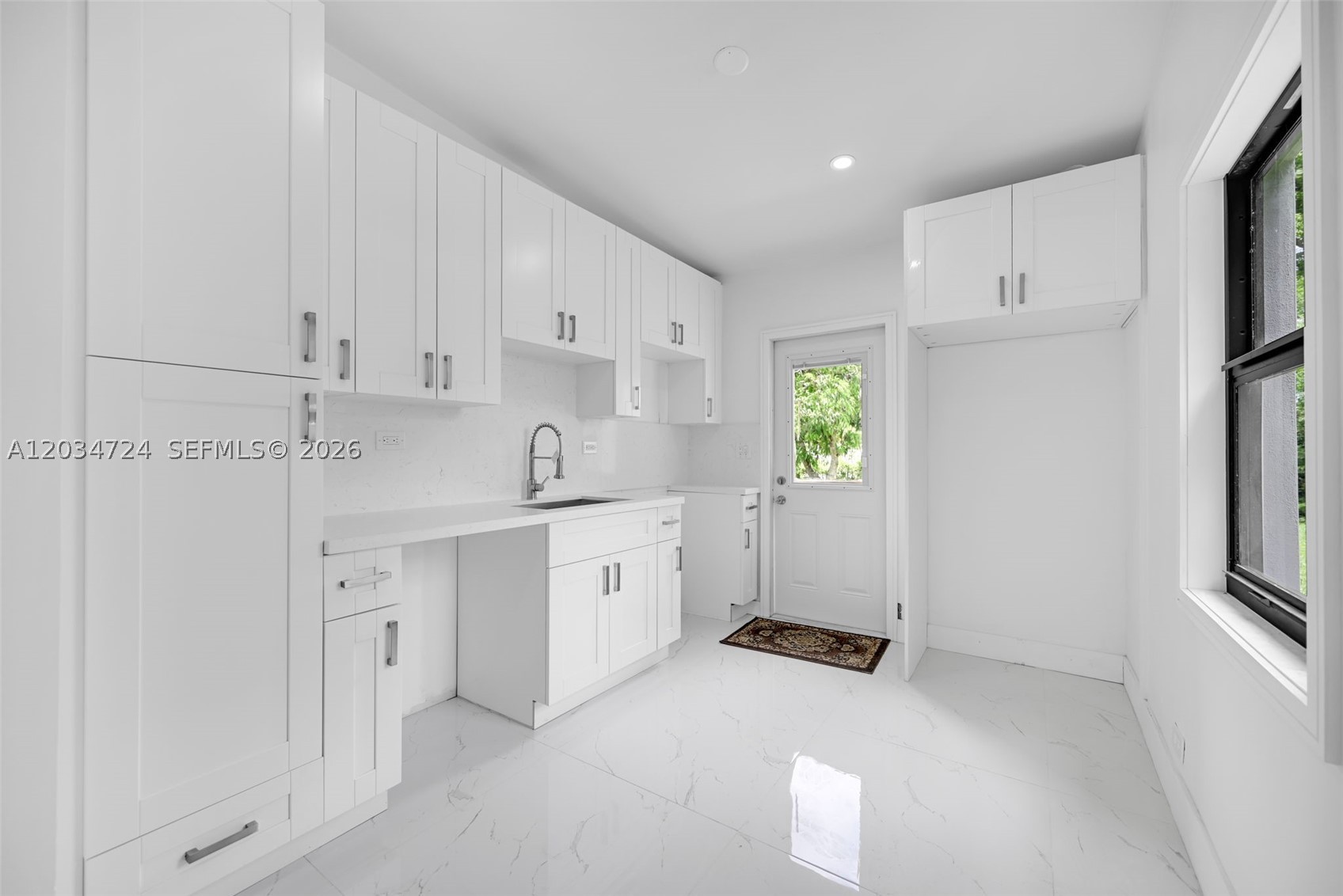 BUNCHE PARK - Residential